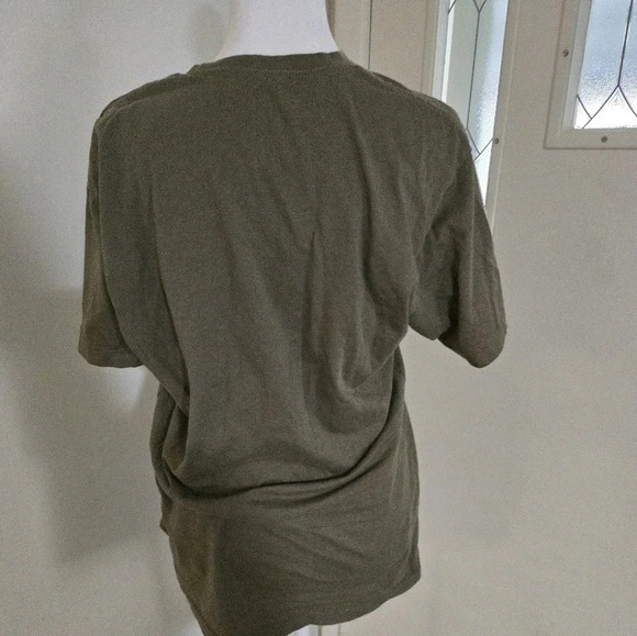 Star Wars The Mandalorian Grogu Wise Beyond My Ears T-Shirt - Picture 2 of 4